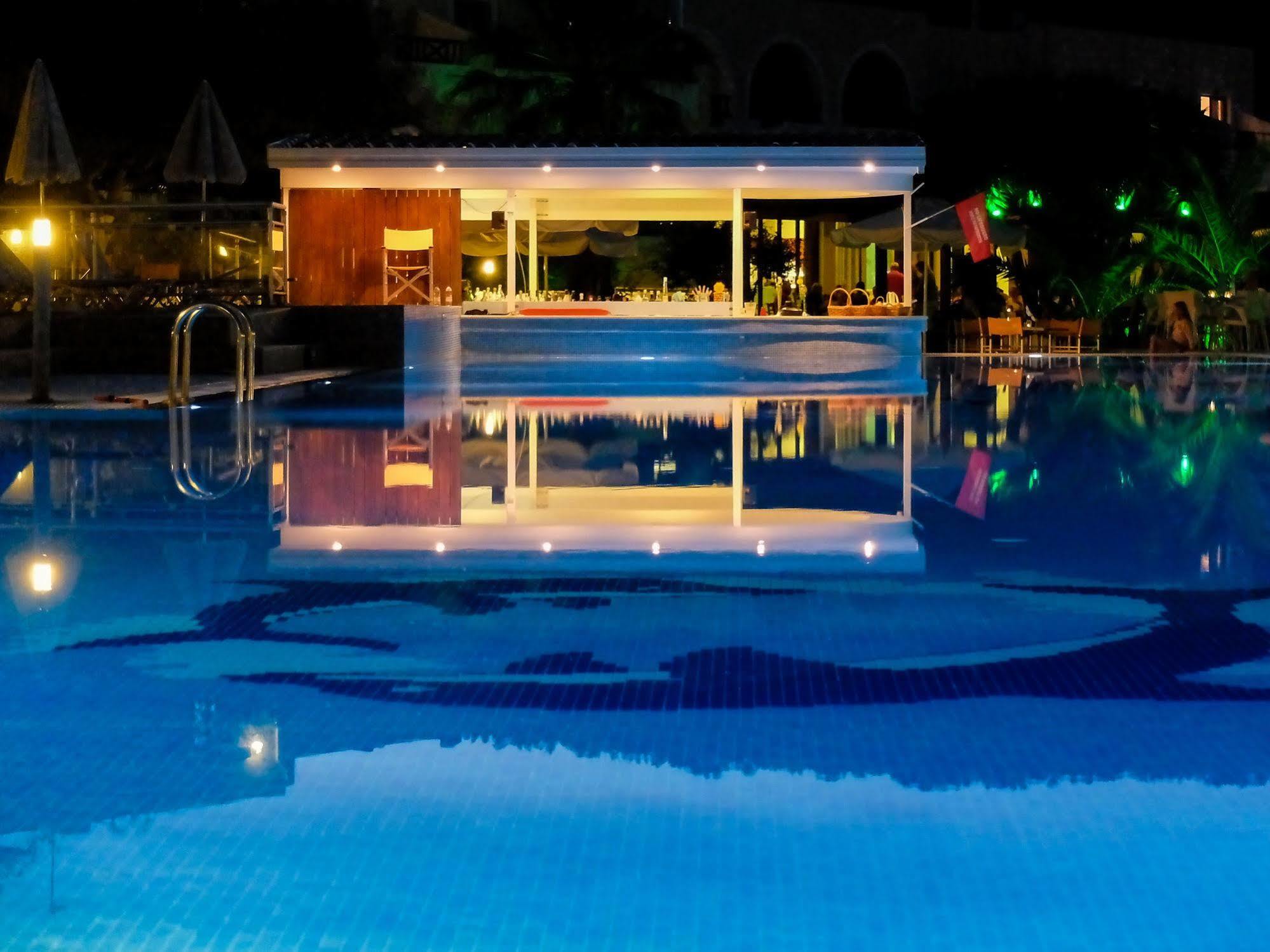 Langley Resort Almirida Bay Buitenkant foto